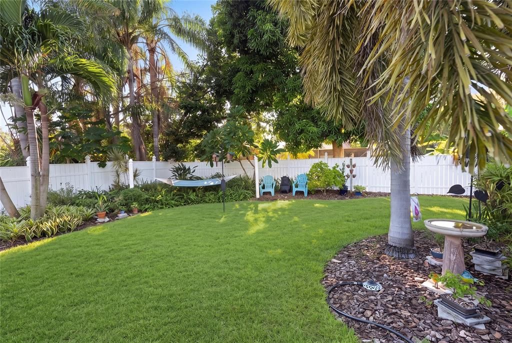 En Venta: $800,000 (4 camas, 2 baños, 2353 Pies cuadrados)