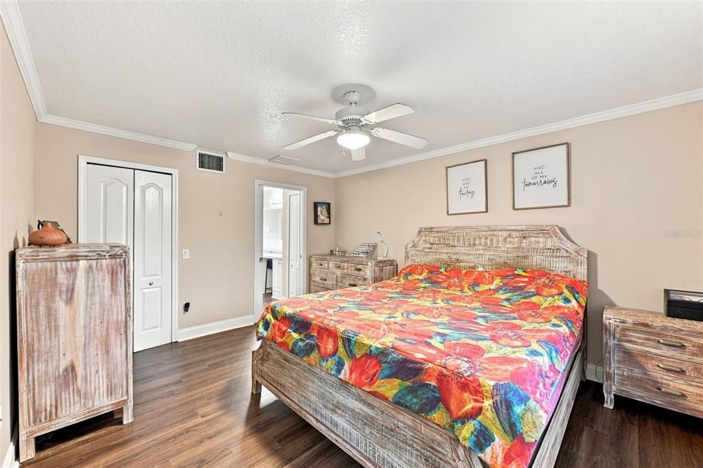 For Sale: $440,000 (3 beds, 2 baths, 1778 Square Feet)