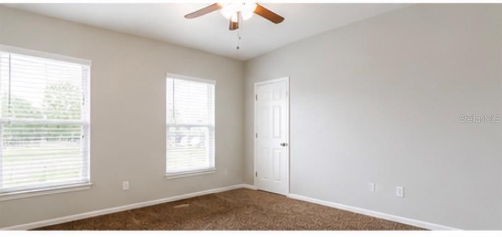 For Sale: $199,500 (2 beds, 2 baths, 1134 Square Feet)