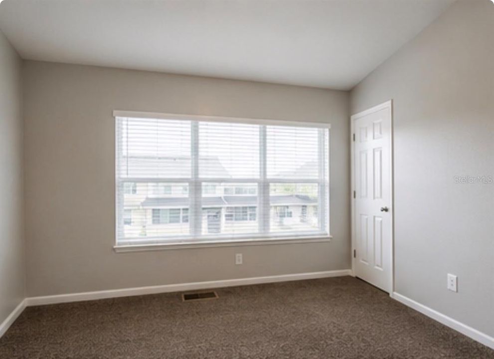 For Sale: $199,500 (2 beds, 2 baths, 1134 Square Feet)
