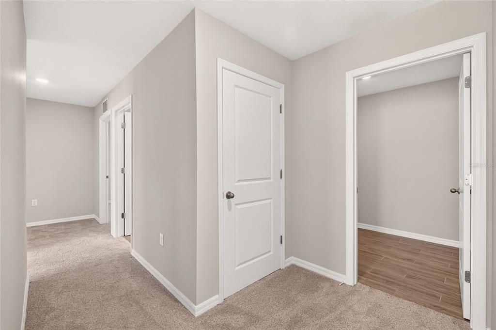 For Rent: $2,800 (5 beds, 3 baths, 2414 Square Feet)
