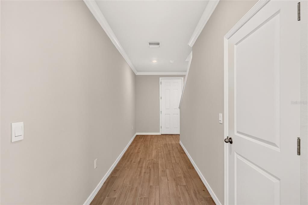 For Rent: $2,800 (5 beds, 3 baths, 2414 Square Feet)