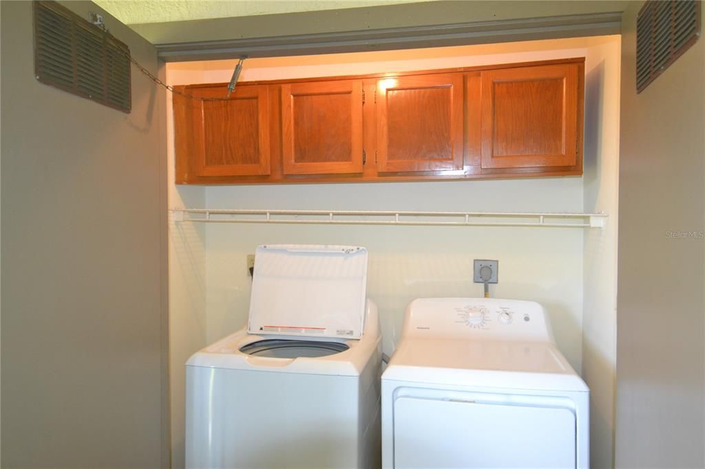For Rent: $2,000 (2 beds, 2 baths, 924 Square Feet)