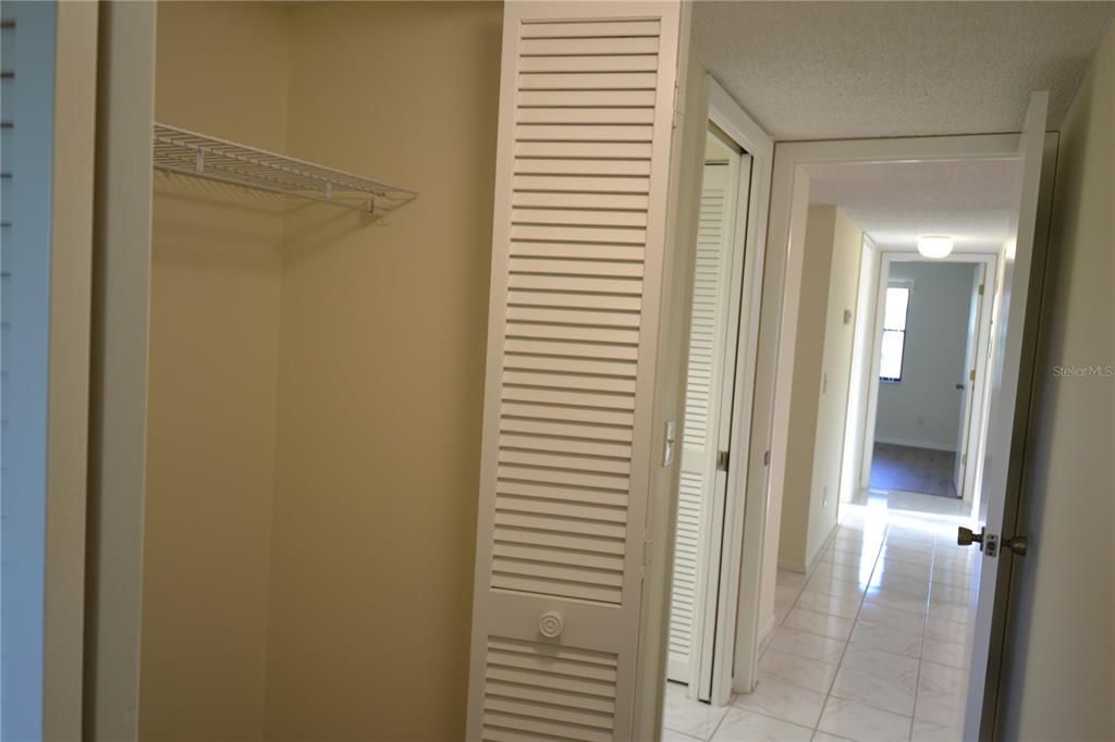 For Rent: $2,000 (2 beds, 2 baths, 924 Square Feet)
