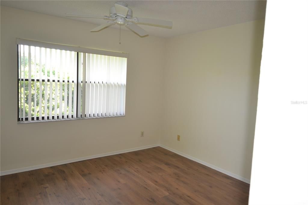 For Rent: $2,000 (2 beds, 2 baths, 924 Square Feet)
