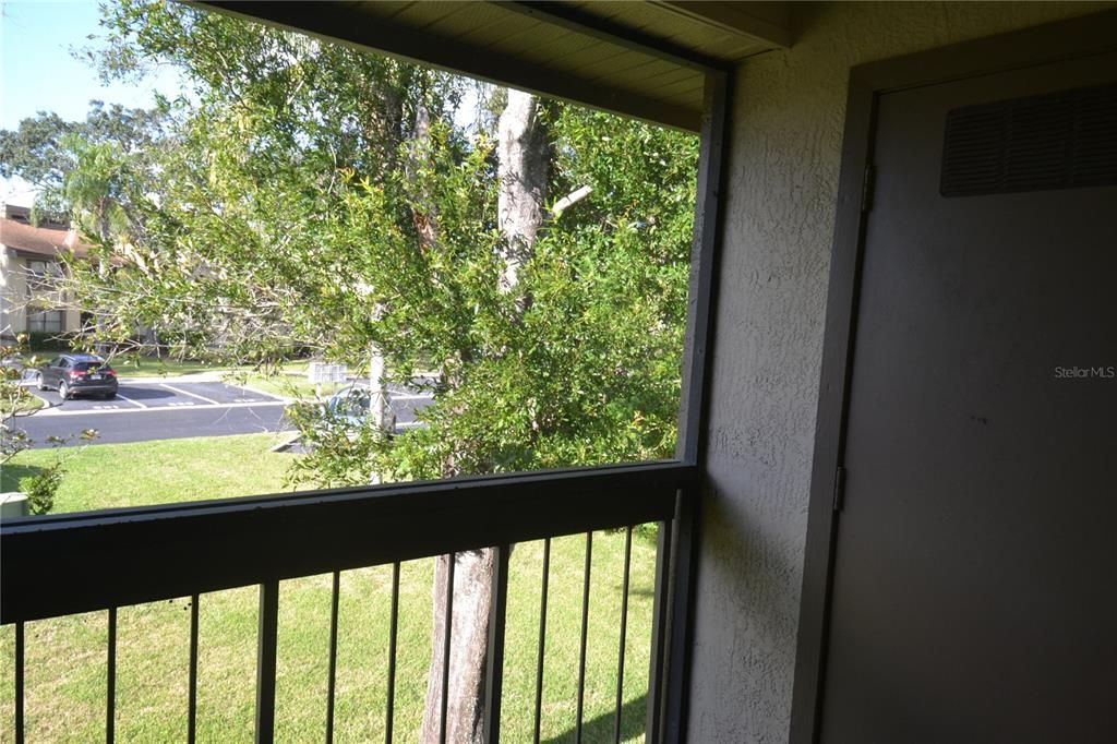 For Rent: $2,000 (2 beds, 2 baths, 924 Square Feet)
