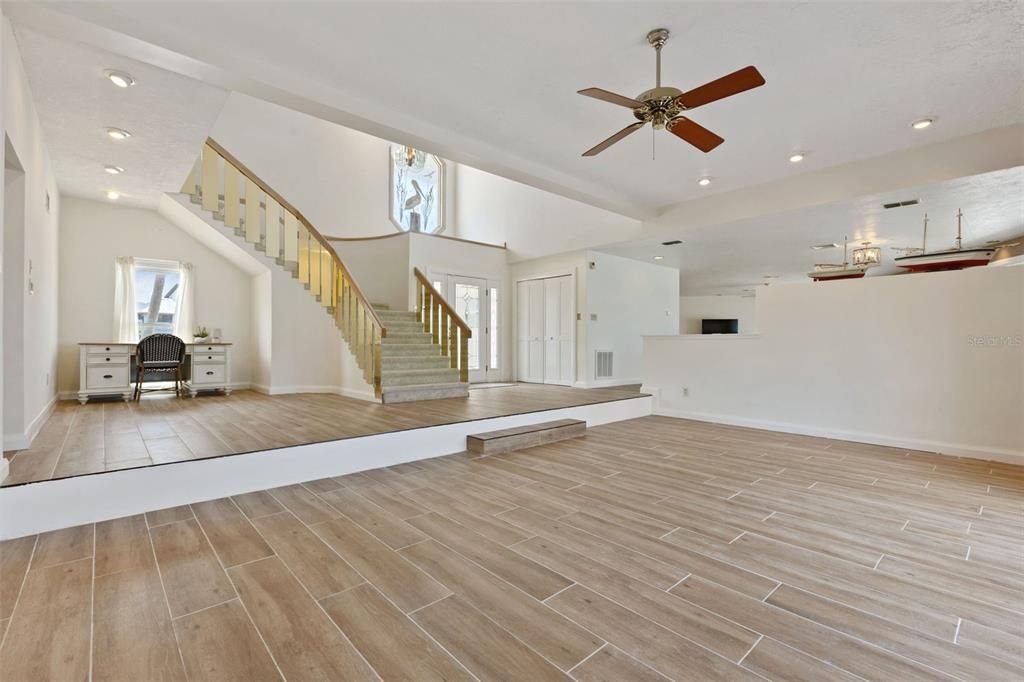 For Sale: $3,390,000 (4 beds, 3 baths, 4519 Square Feet)