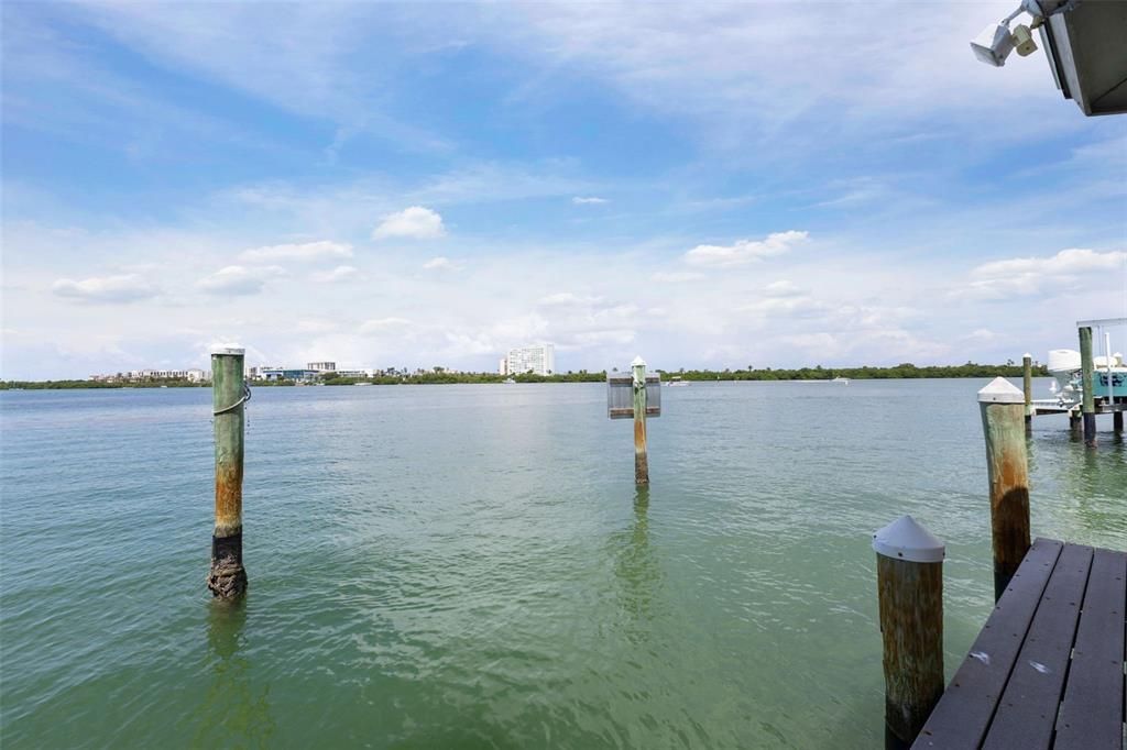 For Sale: $3,390,000 (4 beds, 3 baths, 4519 Square Feet)