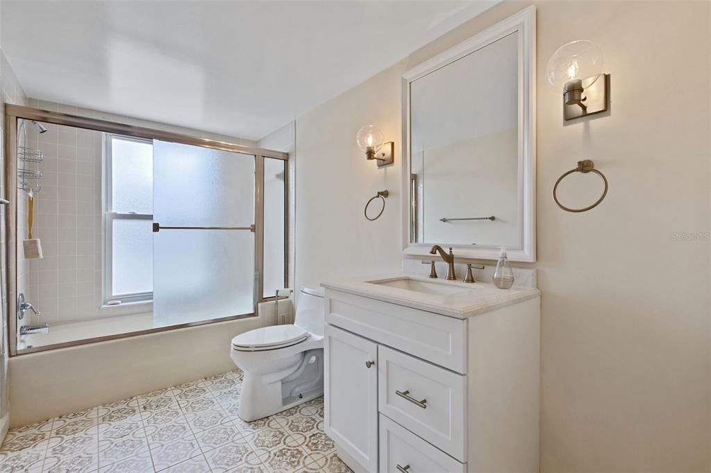 For Sale: $3,390,000 (4 beds, 3 baths, 4519 Square Feet)