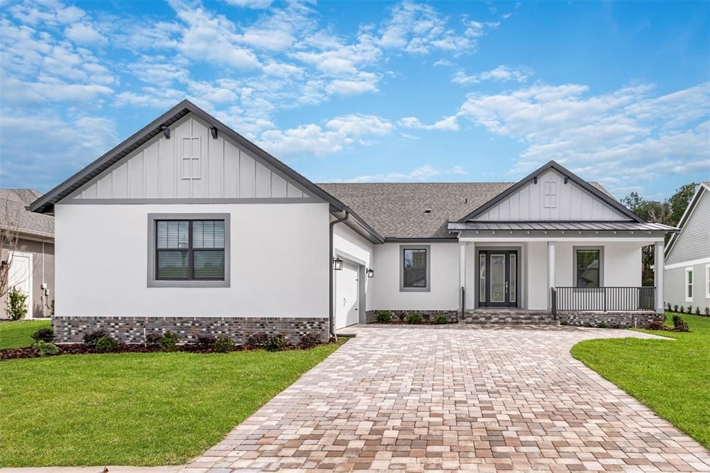 For Sale: $599,900 (4 beds, 3 baths, 2532 Square Feet)