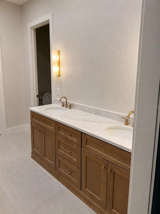 For Sale: $869,900 (4 beds, 3 baths, 3497 Square Feet)