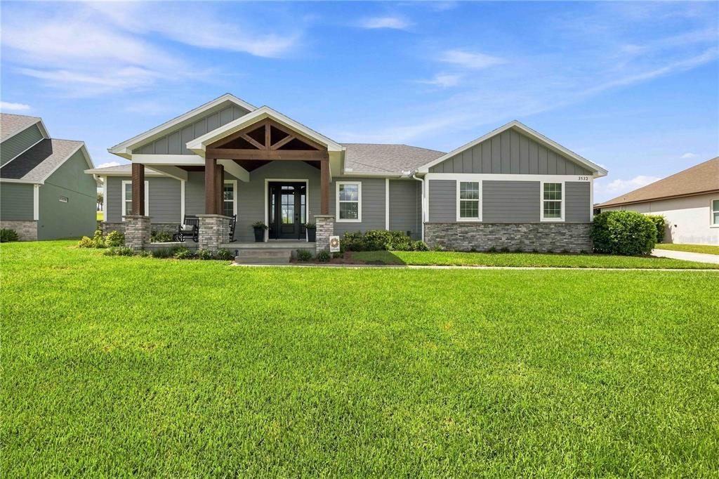 For Sale: $550,000 (4 beds, 3 baths, 2428 Square Feet)