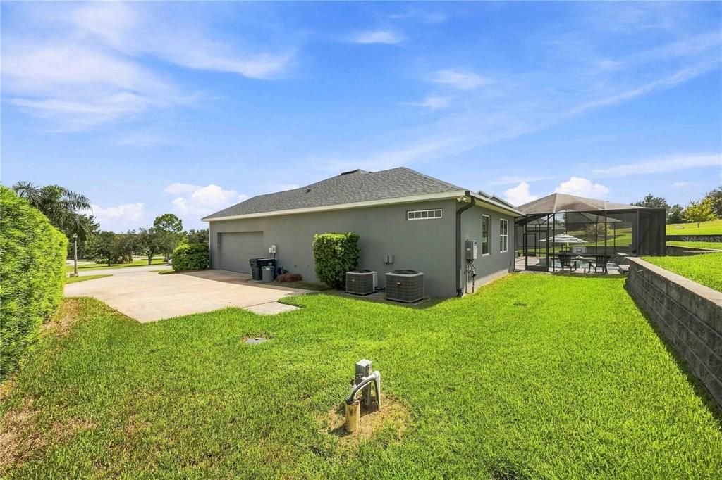For Sale: $550,000 (4 beds, 3 baths, 2428 Square Feet)