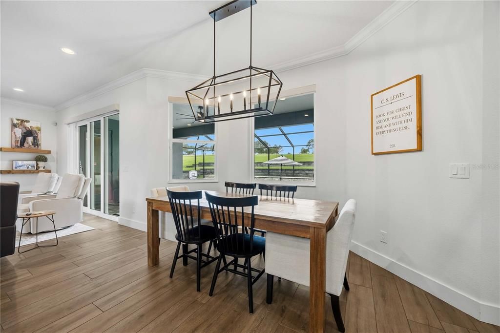 For Sale: $550,000 (4 beds, 3 baths, 2428 Square Feet)