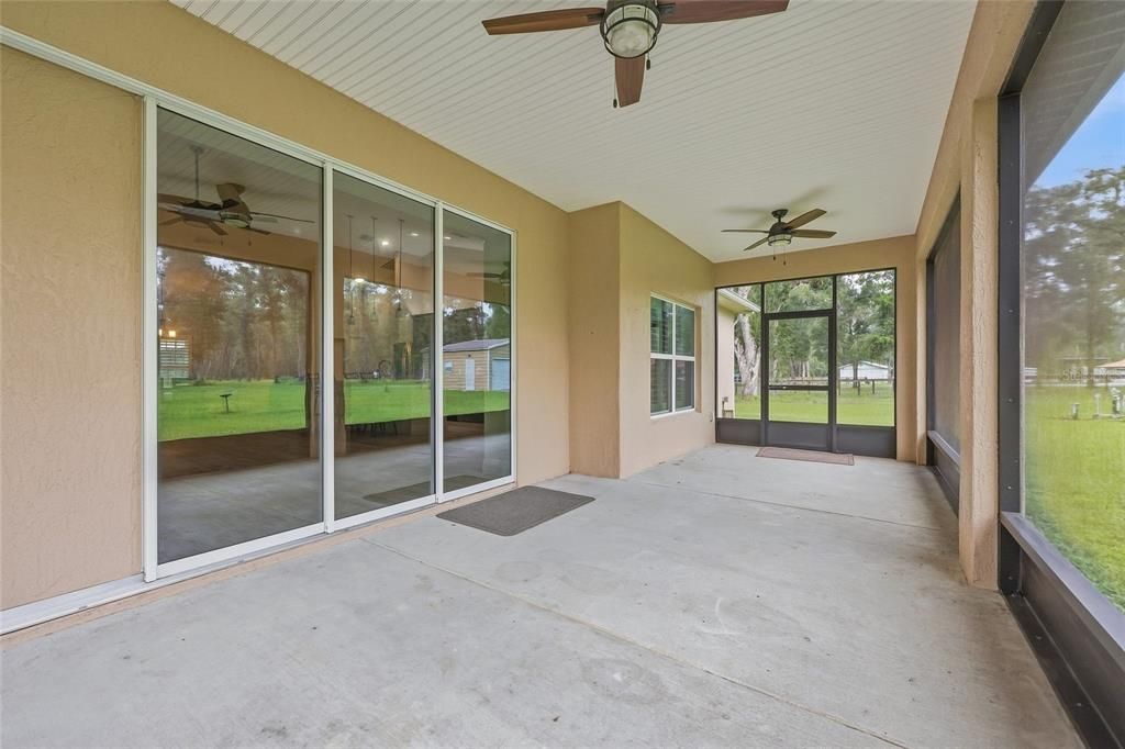 En Venta: $749,000 (3 camas, 2 baños, 2035 Pies cuadrados)