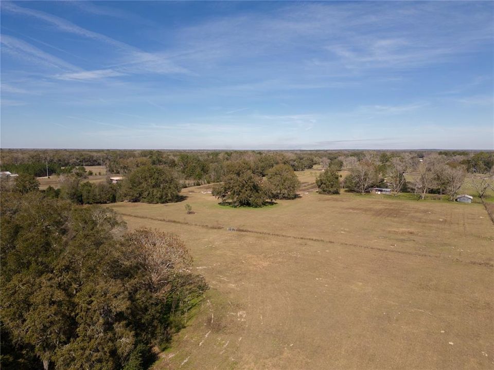 待售: $750,000 (51.00 acres)