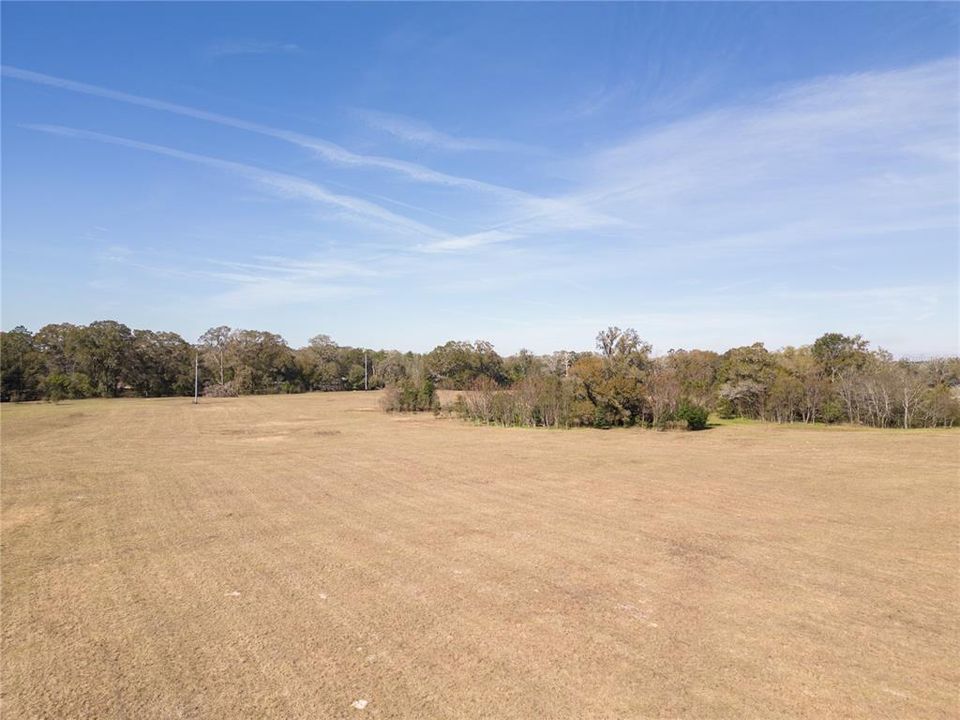 待售: $750,000 (51.00 acres)