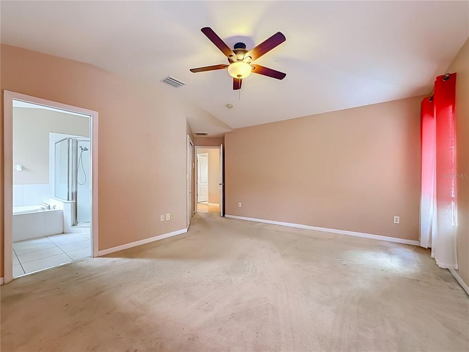 For Sale: $299,000 (3 beds, 2 baths, 1804 Square Feet)