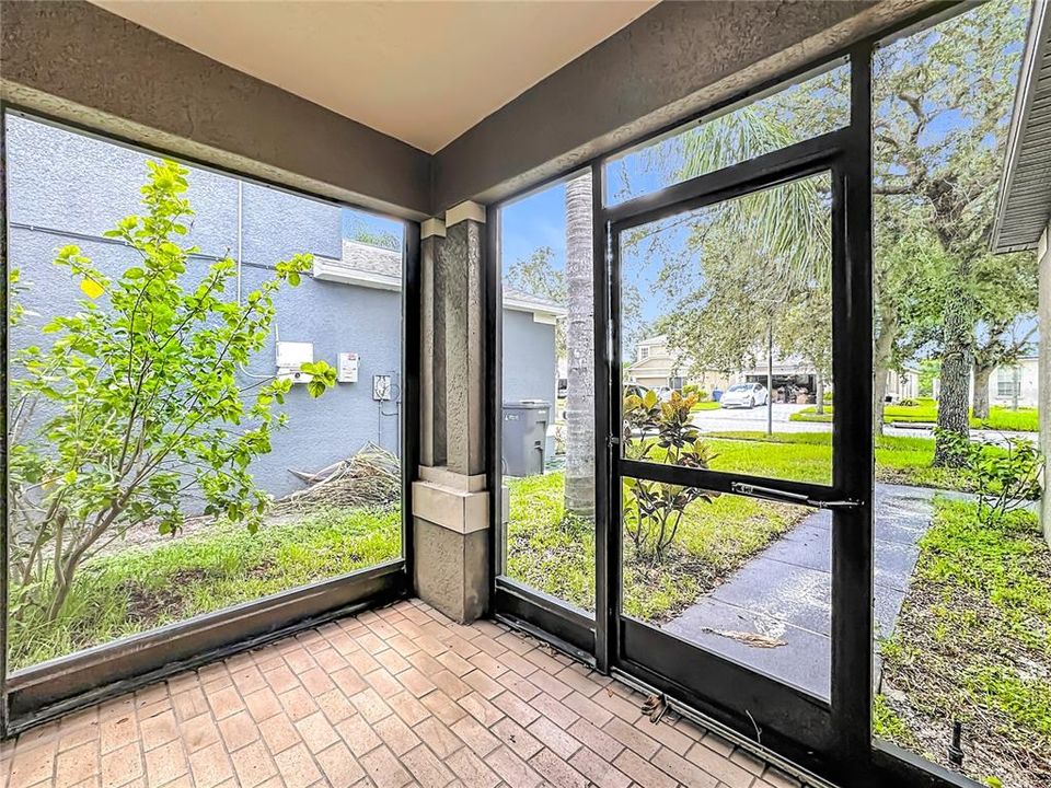 For Sale: $299,000 (3 beds, 2 baths, 1804 Square Feet)