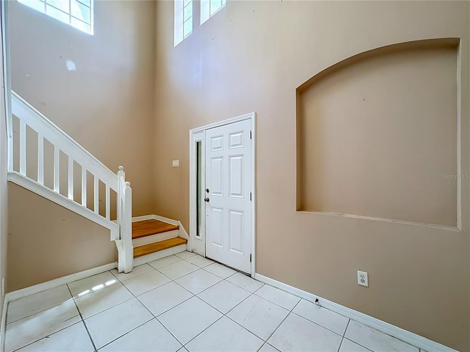 For Sale: $299,000 (3 beds, 2 baths, 1804 Square Feet)