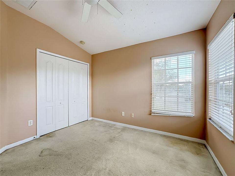For Sale: $299,000 (3 beds, 2 baths, 1804 Square Feet)