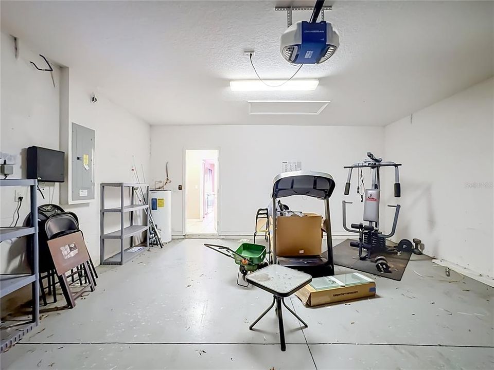 For Sale: $299,000 (3 beds, 2 baths, 1804 Square Feet)