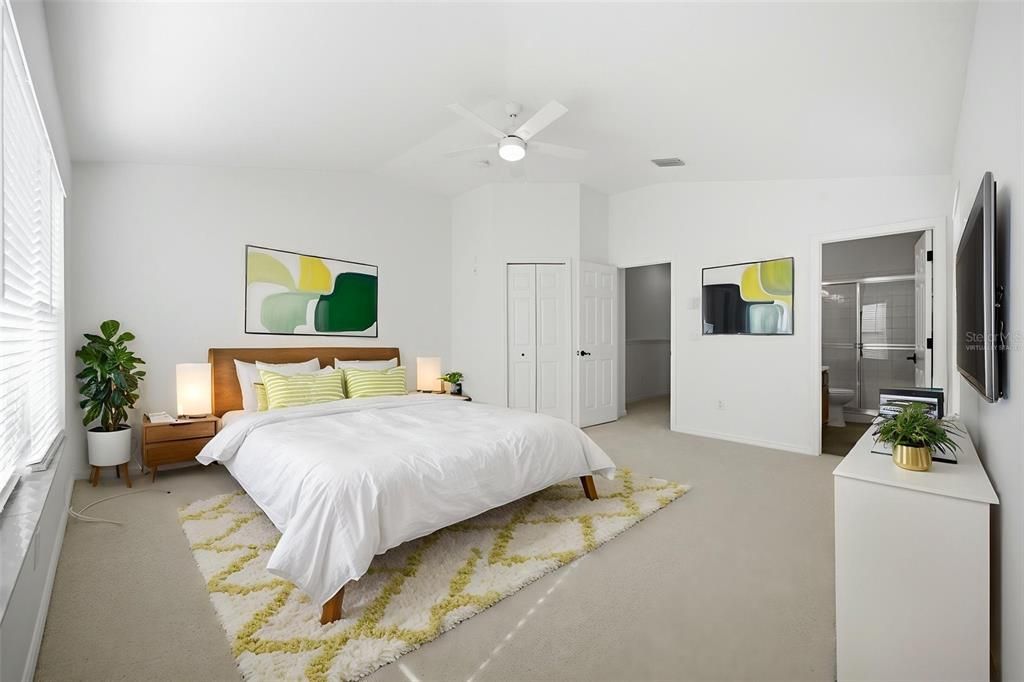 For Sale: $339,900 (2 beds, 2 baths, 1657 Square Feet)