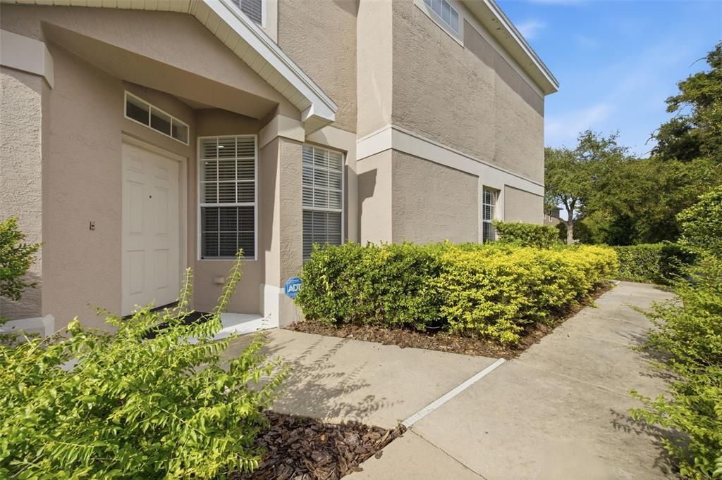 For Sale: $339,900 (2 beds, 2 baths, 1657 Square Feet)