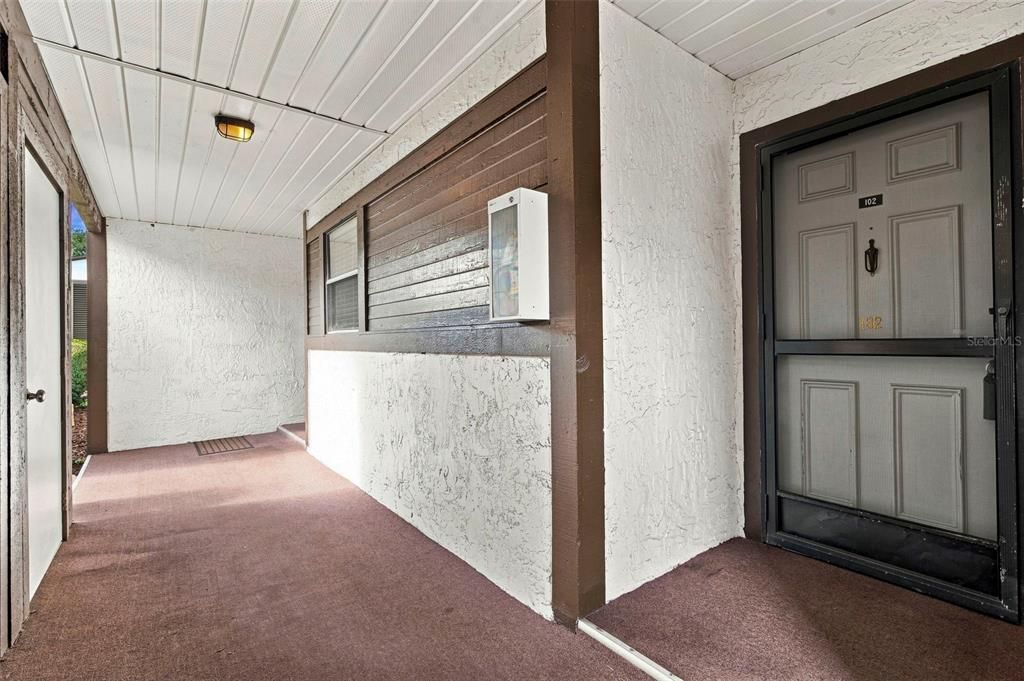 For Sale: $95,000 (2 beds, 2 baths, 1135 Square Feet)