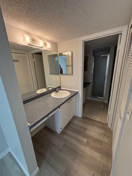 For Rent: $1,650 (2 beds, 2 baths, 952 Square Feet)