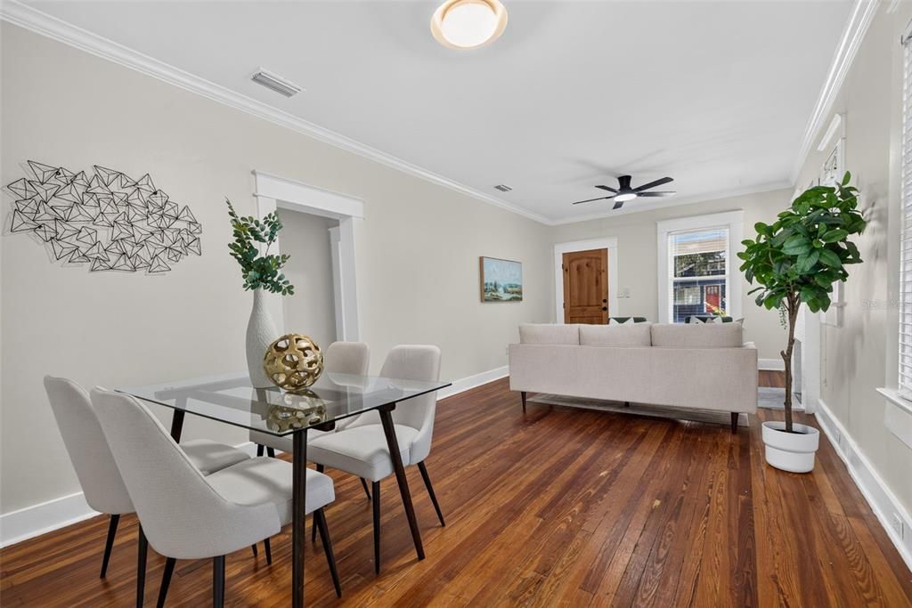 For Sale: $365,000 (3 beds, 1 baths, 1044 Square Feet)