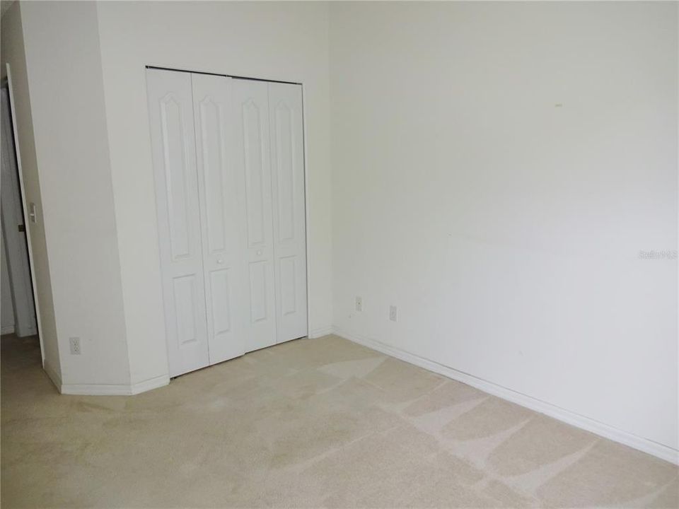 For Sale: $159,900 (2 beds, 2 baths, 1110 Square Feet)