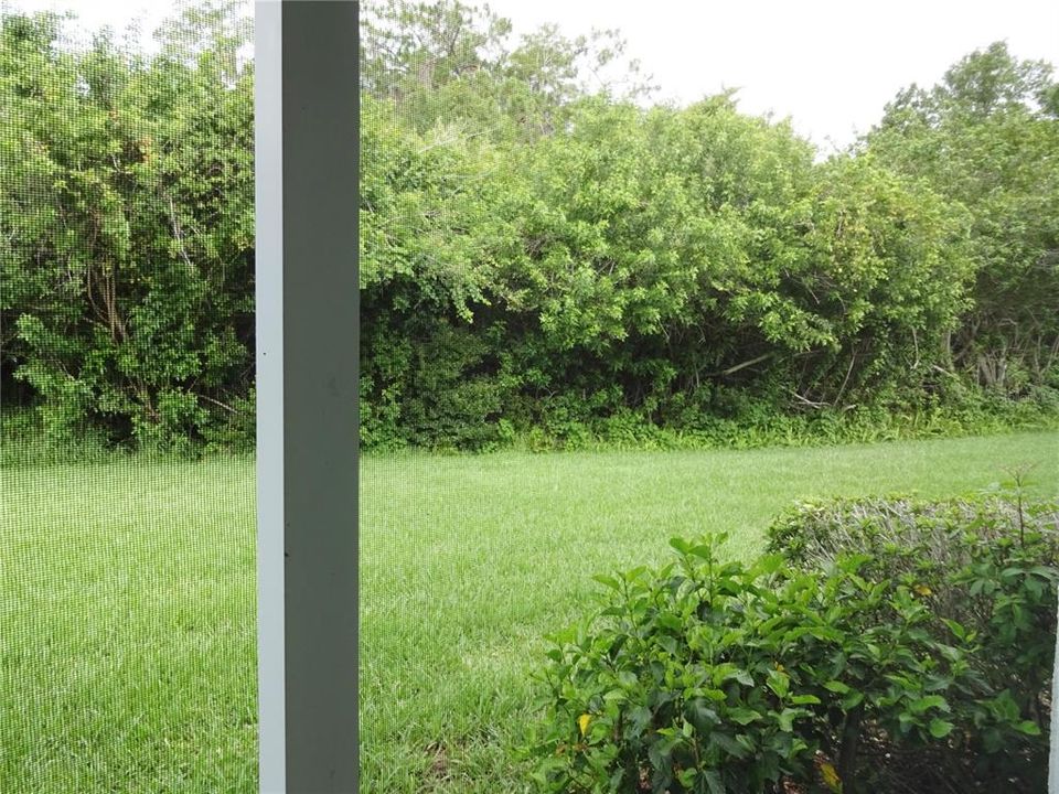 For Sale: $159,900 (2 beds, 2 baths, 1110 Square Feet)