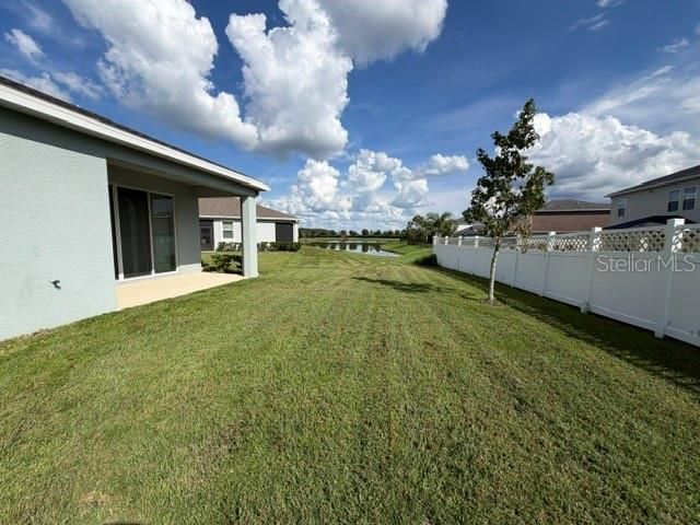 En Venta: $309,999 (3 camas, 2 baños, 1587 Pies cuadrados)