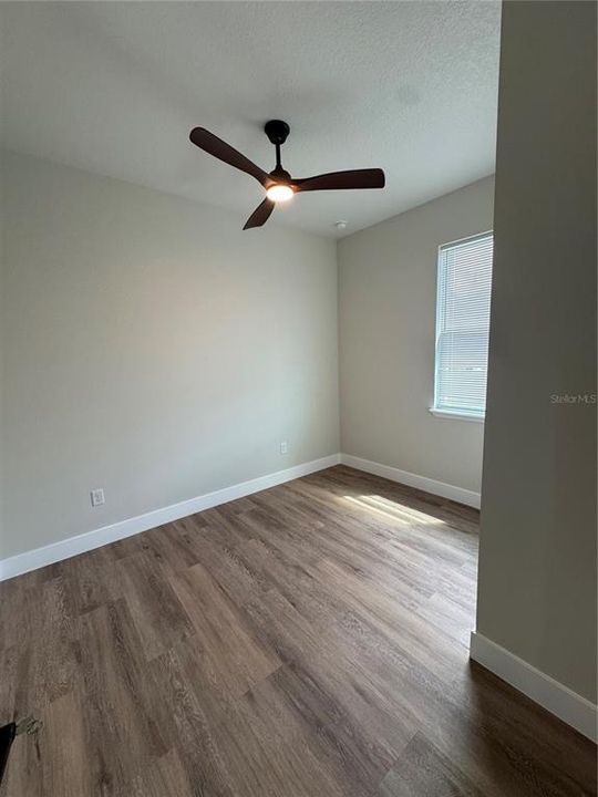 For Sale: $289,900 (3 beds, 2 baths, 1200 Square Feet)