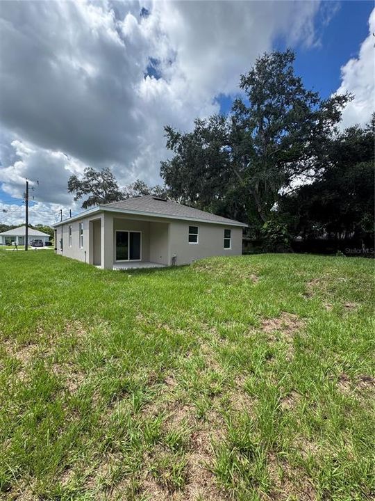 For Sale: $289,900 (3 beds, 2 baths, 1200 Square Feet)