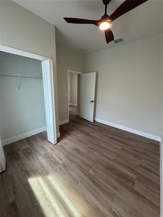 For Sale: $289,900 (3 beds, 2 baths, 1200 Square Feet)