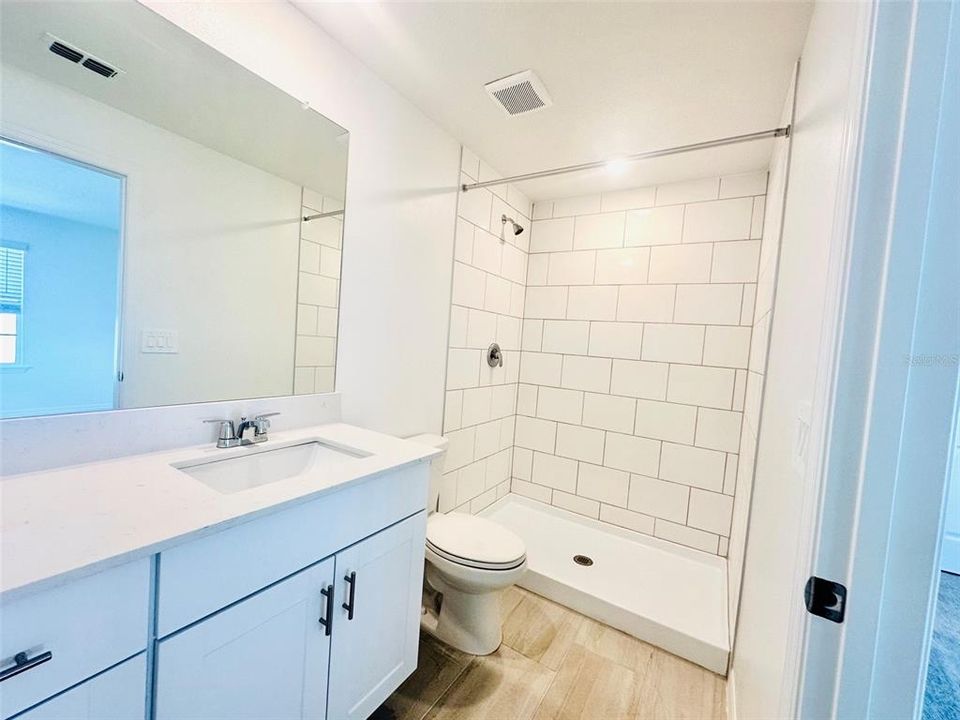 En Renta: $2,550 (3 camas, 2 baños, 1510 Pies cuadrados)