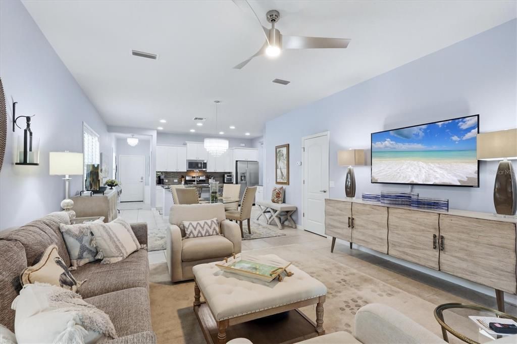 For Sale: $449,000 (3 beds, 2 baths, 1750 Square Feet)
