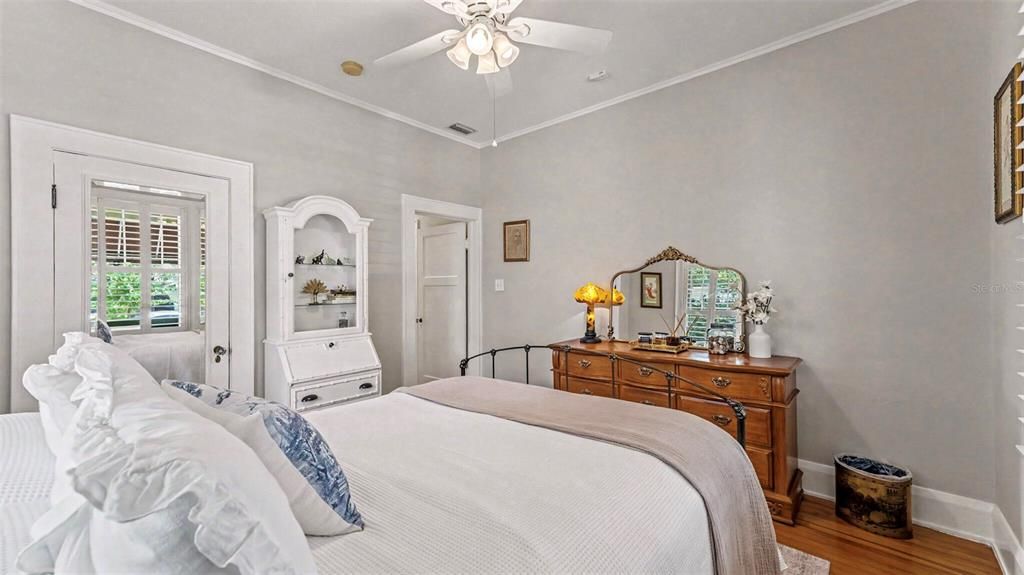 For Sale: $499,000 (3 beds, 2 baths, 2187 Square Feet)