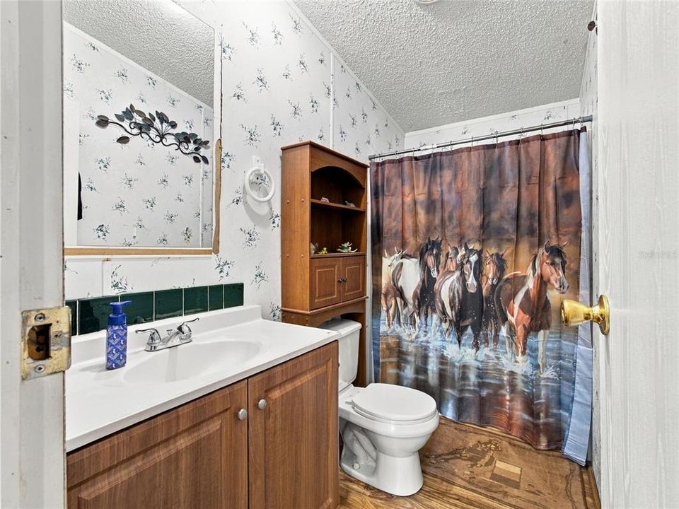 For Sale: $369,000 (4 beds, 2 baths, 2356 Square Feet)