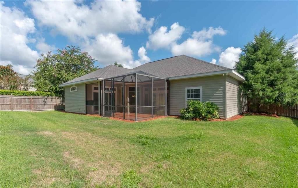 For Rent: $3,200 (3 beds, 2 baths, 2248 Square Feet)