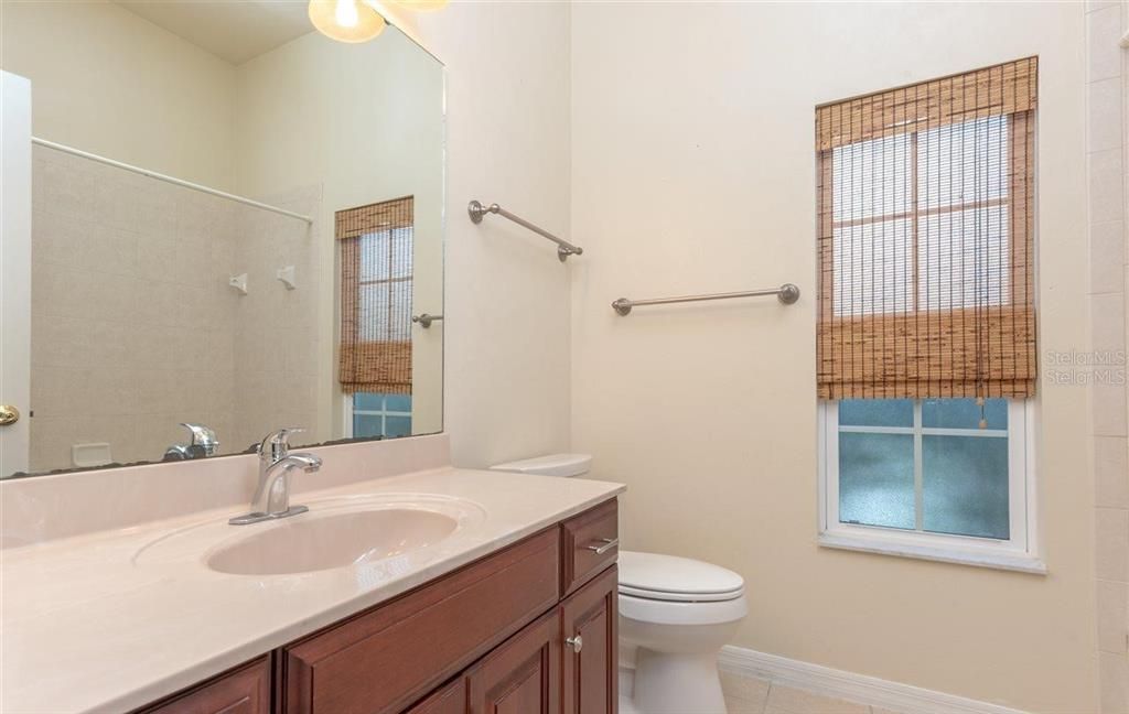 For Rent: $3,200 (3 beds, 2 baths, 2248 Square Feet)