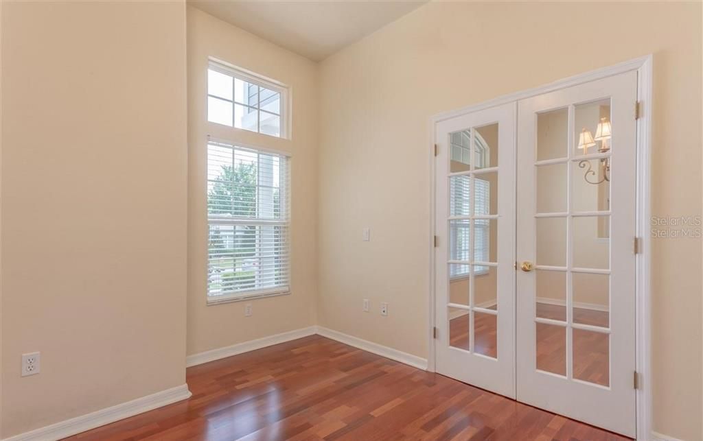 For Rent: $3,200 (3 beds, 2 baths, 2248 Square Feet)