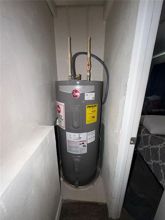 На продажу: $179,999 (3 спален, 2 ванн, 966 Квадратных фут)