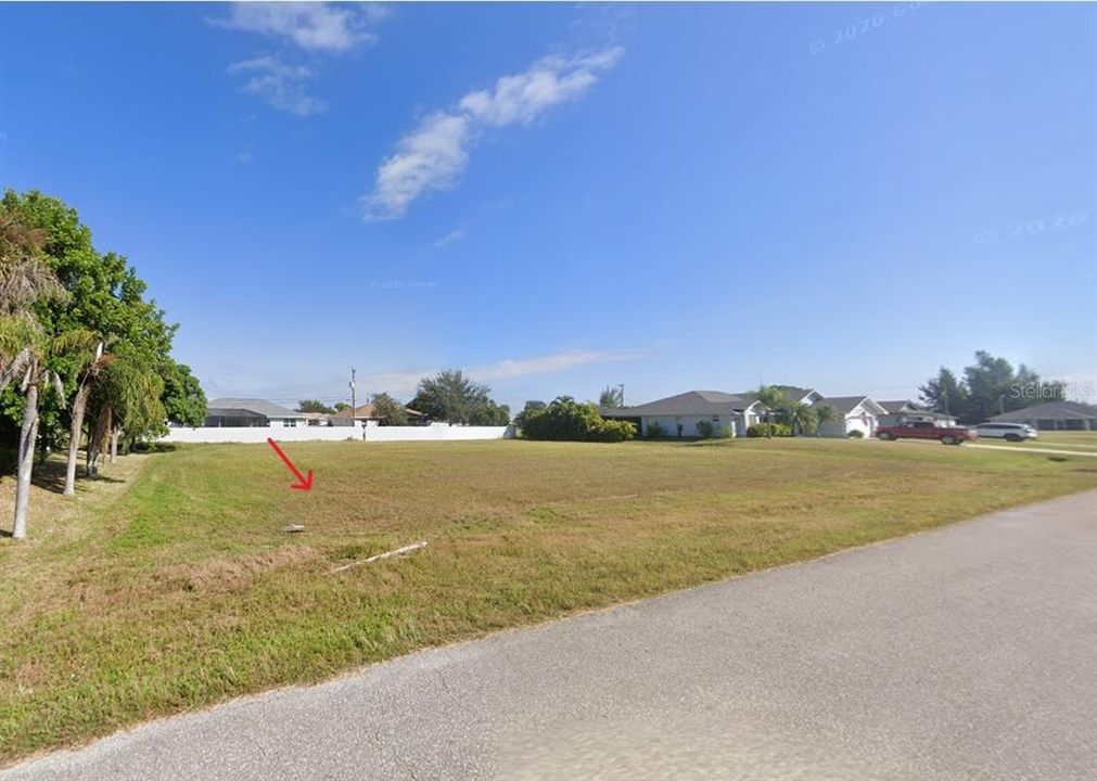 合同活跃: $40,000 (0.23 acres)