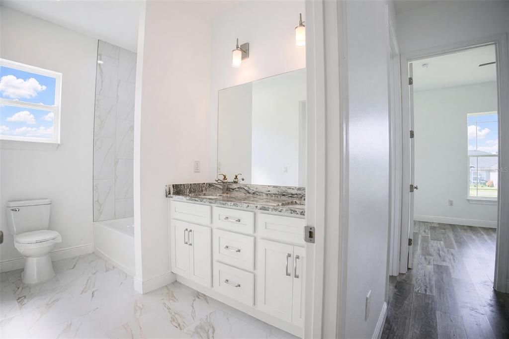 For Sale: $520,000 (4 beds, 3 baths, 2706 Square Feet)
