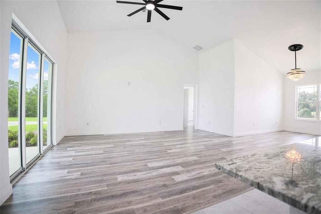 For Sale: $520,000 (4 beds, 3 baths, 2706 Square Feet)