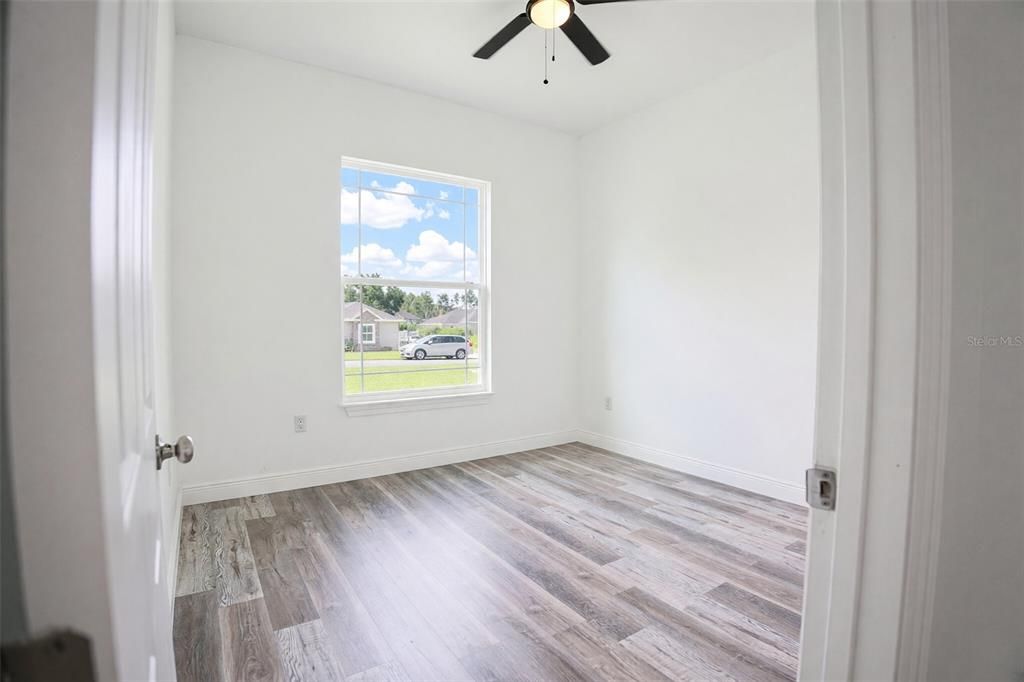 For Sale: $520,000 (4 beds, 3 baths, 2706 Square Feet)