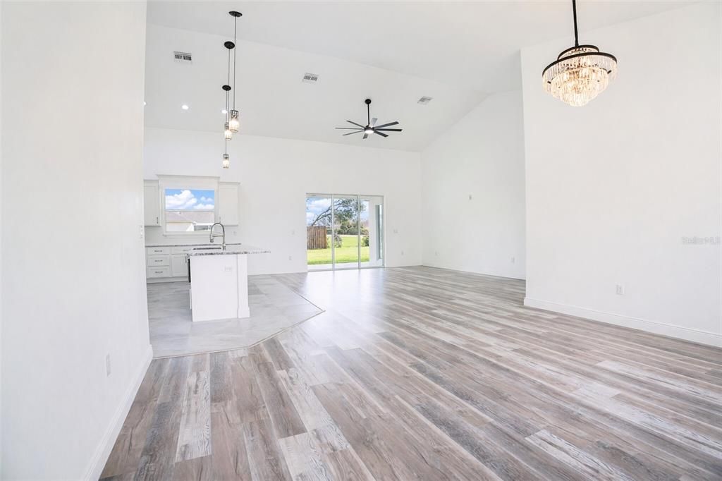 For Sale: $520,000 (4 beds, 3 baths, 2706 Square Feet)